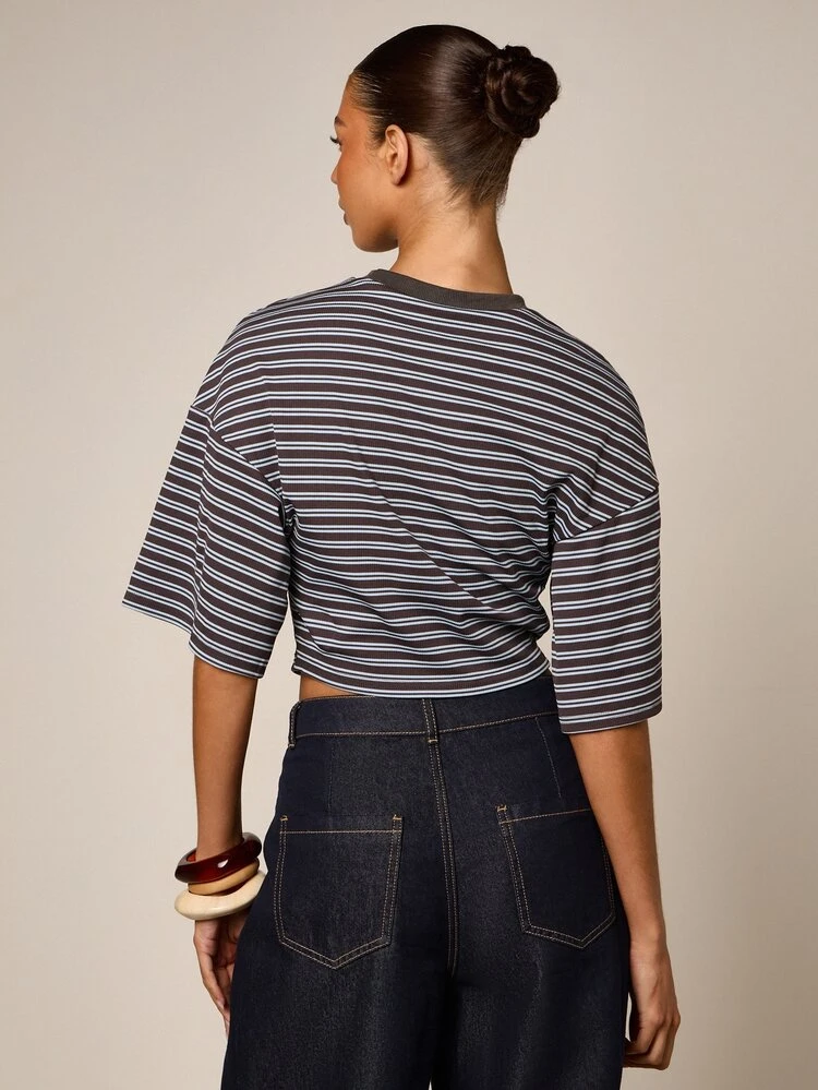Relaxed Fit Cotton Crew Neck Short Sleeve Graphic T Shirt For Casual Summer Styling