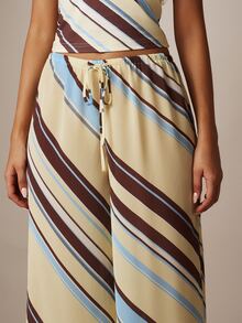 MISSGUIDED Quần ống rộng kẻ sọc chéo, cạp chun có dây rút, thích hợp cho kỳ nghỉ hè, nghỉ dưỡng. - Nhiều màu - Xem 3