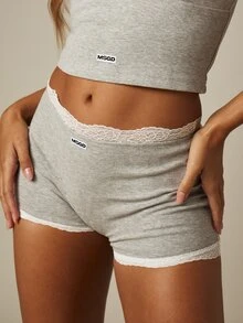 MISSGUIDED 蕾丝边罗纹吊带背心和短裤家居服套装，舒适睡衣套装，V领上衣搭配平角短裤 - 灰色 - 查看 5