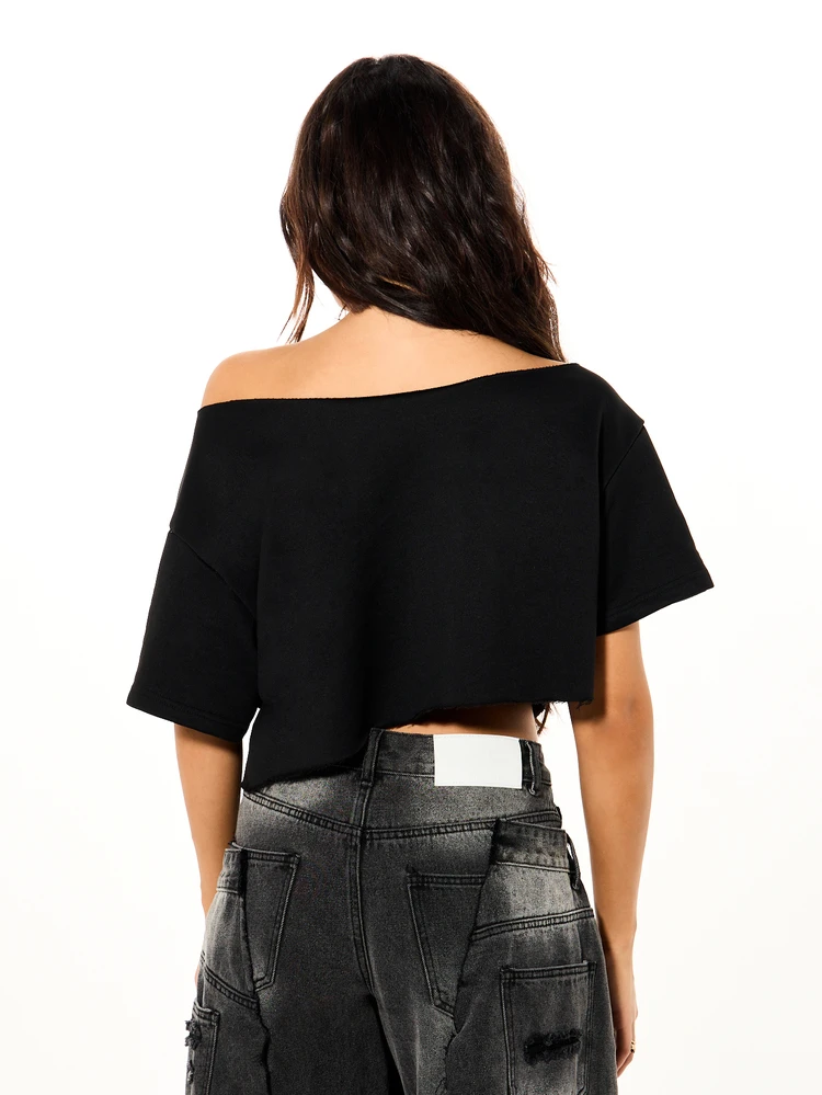 Plus Size Off Shoulder Graphic Crop Top With New York City Cross Print And Raw Edge Detail