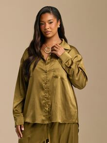 FASHION SZN 大尺碼寬鬆緞面襯衫，卡其綠色，工裝風簡約優雅時尚現代上班穿搭，優雅寬鬆版型 - 墨綠色 - 查看 5