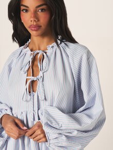MISSGUIDED Vestido mini de muñeca con frente anudado, rayas, mangas globo, cuello con volantes fruncidos, estilo veraniego y fluido - Multicolor - Ver 4
