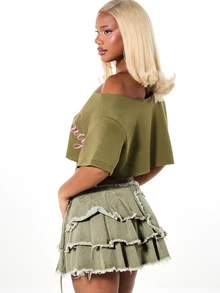 SUMWON Plus Size Off Shoulder Crop Top With Cursive Script Print And Raw Hem Detail For Summer Festival - Green - View 2