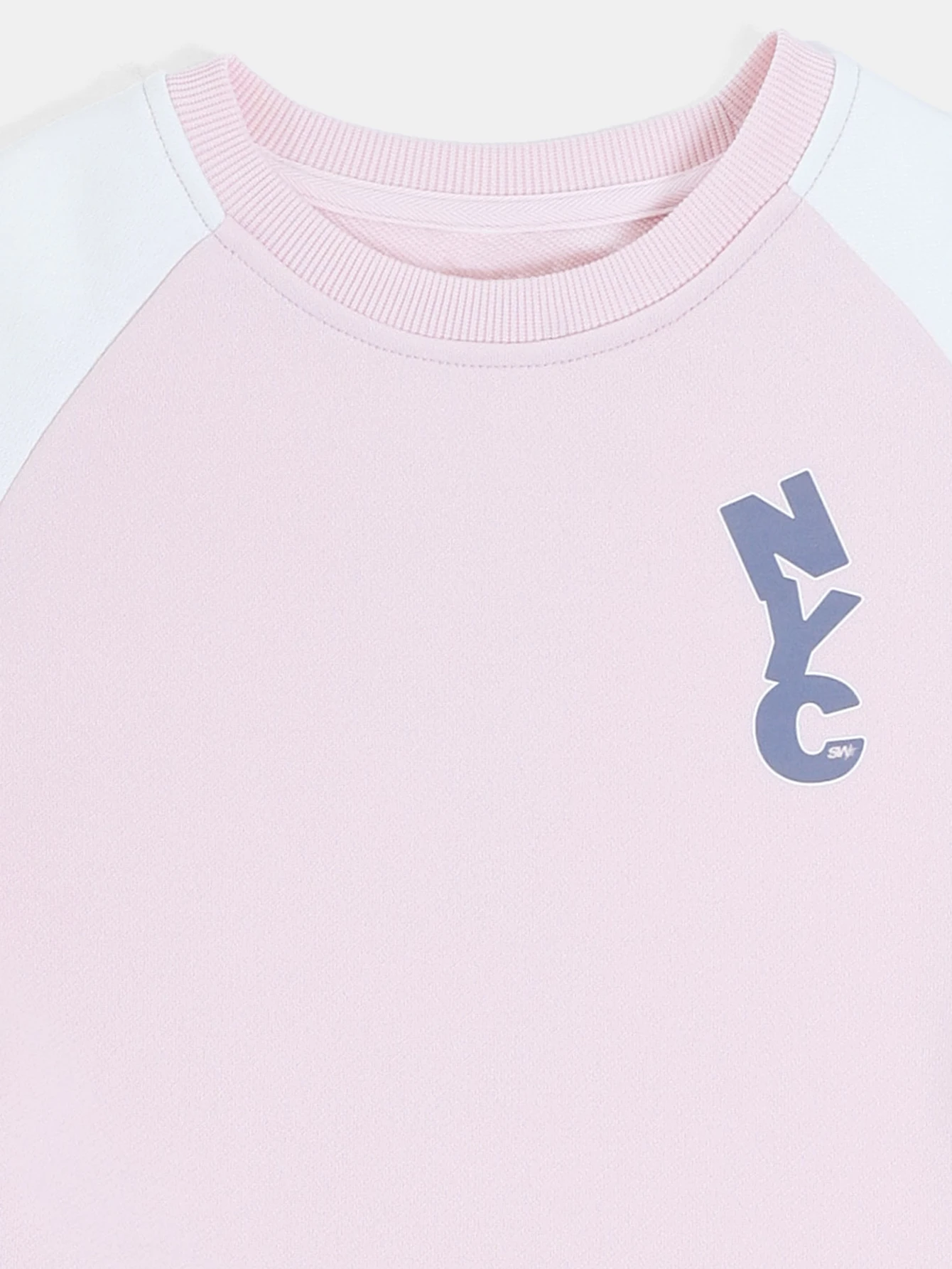 Ensemble coordonné t-shirt court raglan avec graphique NYC et short à taille élastique pour jeunes filles en été