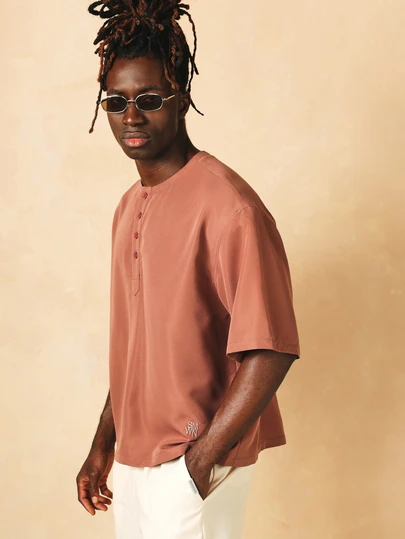 SUMWON Oversized Collarless Henley Shirt With Short Sleeves And Back Pleat Detail For Casual Summer Styling