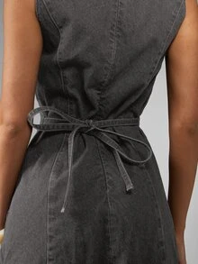 MISSGUIDED 硬挺牛仔布斜领无袖系带露背迷你连衣裙，夏季节日风格 - 灰色 - 查看 5