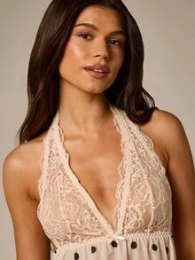 AiiRZ Bộ đồ lót babydoll ren chấm bi với cổ yếm và thiết kế hở lưng. - Màu be - Xem 3