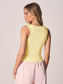 MISSGUIDED 春夏款罗纹圆领无袖露脐背心，饰有图案logo印花 - 黃色 - 查看 2