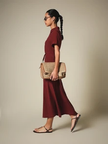 KSTM Vestido camisero midi con cremallera delantera, cuello de punta, cintura con cordón y mangas cortas para el verano - Burdeos - Ver 1