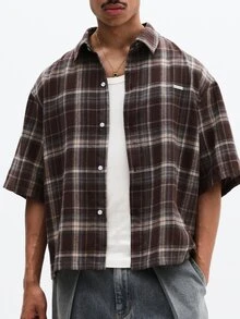 SUMWON Áo sơ mi flannel kẻ caro tay ngắn dáng rộng cỡ lớn có túi ngực, phong cách đường phố thường ngày. - Cà phê nâu - Xem 1