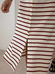ELLERISSA Vestido midi de punto gofrado con cuello redondo, sin mangas y botones delanteros en beige & rojo, talla grande - Rojo - Ver 6