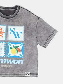 SUMWON Setelan Ko-Ord Grafis Ukuran Besar dari International Design Studios dengan Motif Matahari dan Jeruk untuk Anak Laki-Laki - Biru - View 4