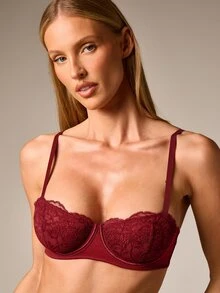 AiiRZ Lace Cup Balcony Underwire Bra With Floral Lace Detail And Adjustable Straps For Everyday Elegance - Red - View 4