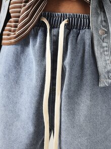 SUMWON Pull-On Denim Shorts With Elastic Waist Relaxed Fit Washed Jean Shorts For Summer Casual Wear - Light Wash - View 6