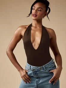 MISSGUIDED Body con cuello halter, escote pronunciado y espalda abierta, sin mangas, cierre a presión, body sin espalda - Marrón Chocolate - Ver 5