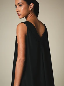 KSTM Sleeveless Maxi Dress With Deep V-Neck Lace Trim And Eyelet Hem Detail For Summer Evenings - Black - View 5