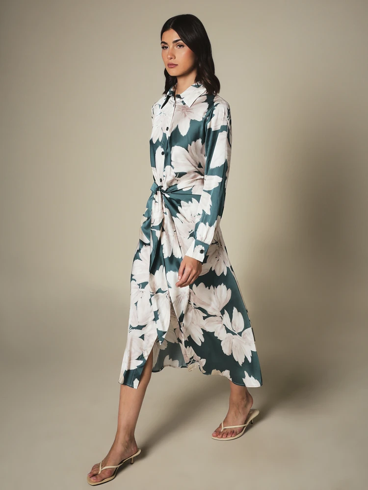 KSTM Vestido camisero de satén con estampado floral, mangas largas, detalle de cintura con lazo y cierre delantero con botones para primavera y verano