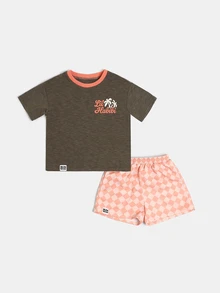 SUMWON Boys Summer Co-Ord Set Lil Habibi Graphic Tee With Checkerboard Shorts Crew Neck Short Sleeve Two-Piece Outfit - Multicolor - View 2