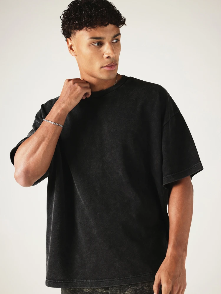 Oversized Boxy Fit Graphic T-Shirt With Back Western Cowboy Print And Washed Vintage Effect Crew Neck