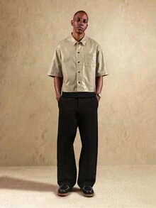 SUMWON 鳄鱼纹PU皮革短款修身短袖衬衫，带按扣和胸袋 - 米色 - 查看 7