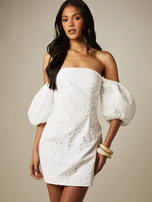 MISSGUIDED 泡泡袖刺绣露肩一字迷你连衣裙，夏季派对镂空设计 - 白色 - 查看 1