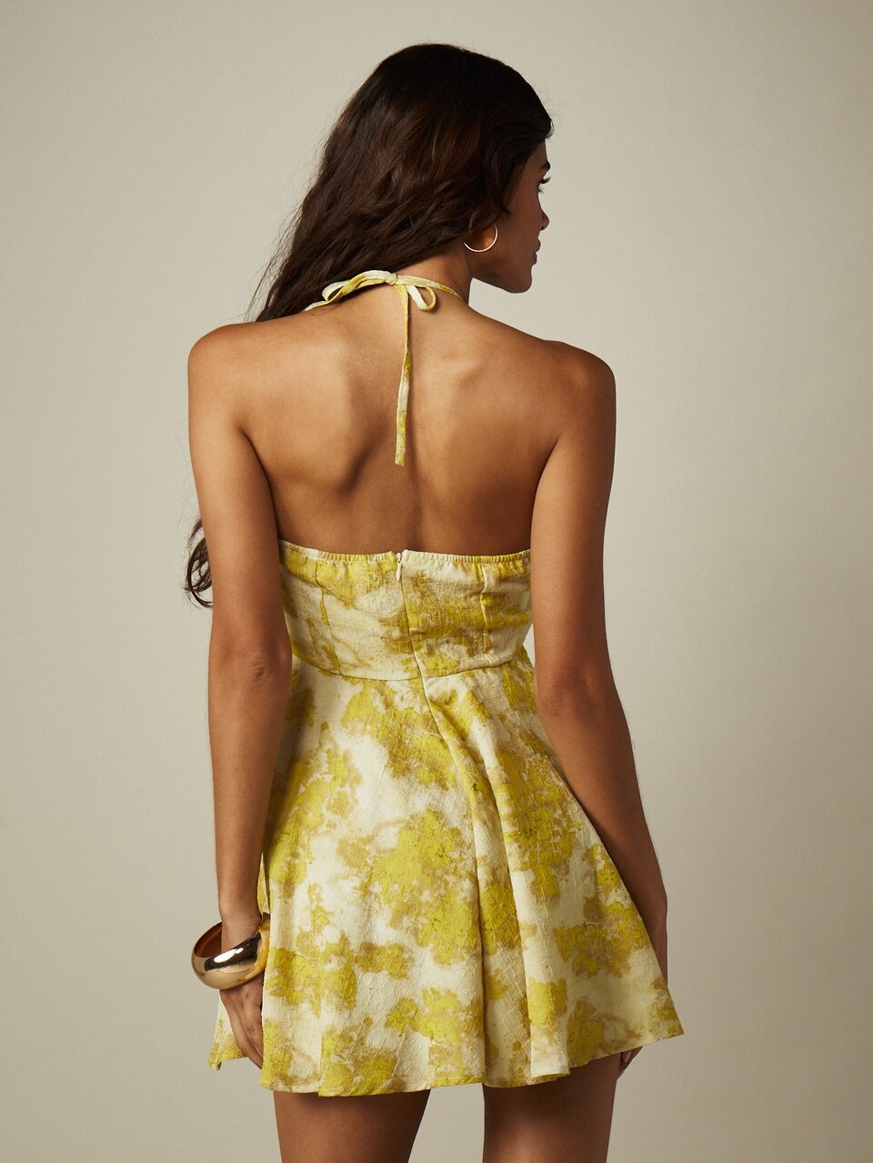 MISSGUIDED Floral Halter Neck Skater Mini Dress With Twist Cut-Out Detail And Tie Back Summer Party
