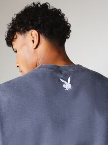 PLAYBOY X SUMWON Kaos Grafis Slim Fit dengan Logo Cetak di Dada, Kerah Bulat, Lengan Pendek, Kaos Kasual - Grey - View 7