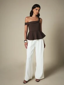 KSTM Áo peplum lệch vai bất đối xứng với chi tiết xếp ly trễ vai và vạt áo xòe. - màu nâu - Xem 3