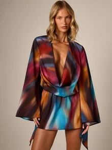 AiiRZ Abstrakte Aquarell-Muster Cowl Front Drapierte Ärmel Mini Cover Up mit tiefem Ausschnitt und elastischer Taille - Verschiedenfarbig - Übersicht 1
