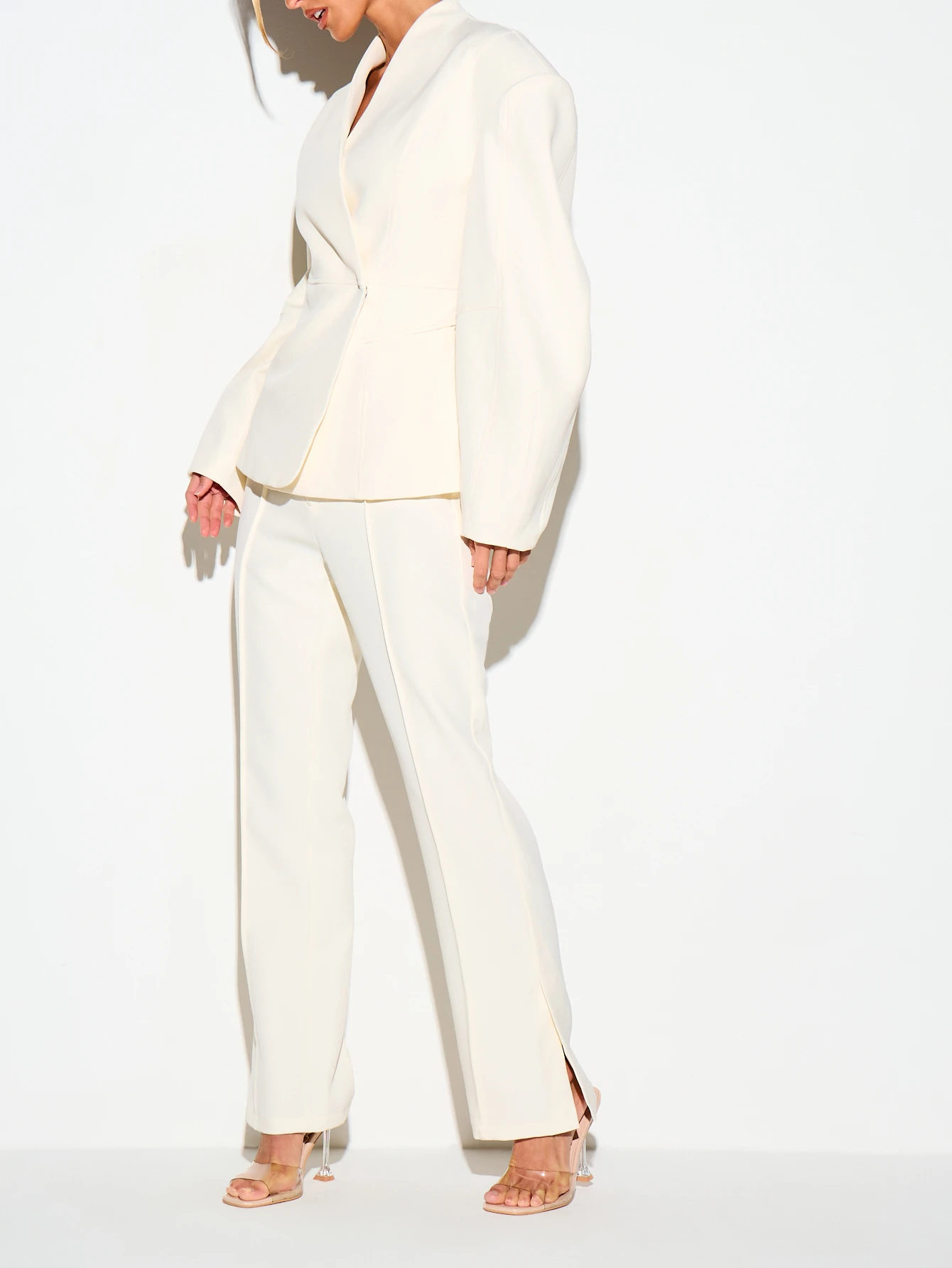 KIZN Slim Leg Trousers With Vent Detail