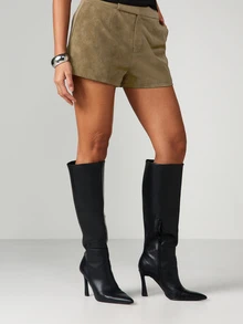MISSGUIDED Quần short mini cạp cao bằng da lộn, có đường may phía trước và túi bên hông, thích hợp cho mùa thu. - Màu be - Xem 4