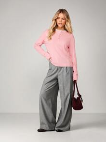 MISSGUIDED Áo Henley tay dài cài khuy và cổ tròn phối màu tương phản - Kiểu dáng rộng rãi, thoải mái, thích hợp mặc chui đầu. - Hồng - Xem 3