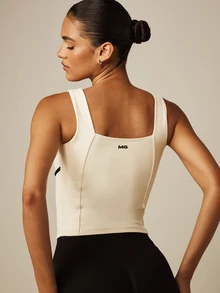 MISSGUIDED Sleeveless Square Neck Crop Tank Top With Contrast Binding Detail And Built-In Bra Support - Black and White - View 3
