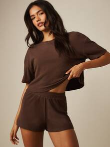 MISSGUIDED Ribbed Knit Co-Ord Set Cropped Boxy Tee And Mini Shorts Two-Piece Loungewear Matching Outfit - Coffee Brown - View 1