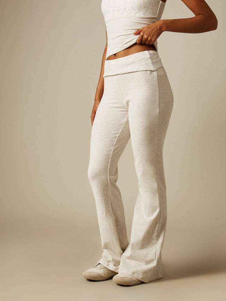 MISSGUIDED Flared Leggings With Lace Fold Over Waistband
