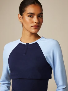 MISSGUIDED Camiseta corta con cuello henley, mangas raglán de contraste y cintura ceñida con diseño de bloques de color - Azul - Ver 2