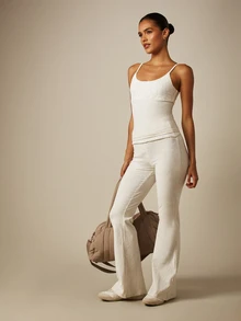 MISSGUIDED Atasan Cami Berenda Bunga, Leher Bulat, Tali Bahu Tipis, Tanpa Lengan, Camisole Pas Badan, Musim Semi/Musim Panas - Light Grey - View 3