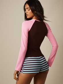 MISSGUIDED Contrast Raglan Long Sleeve Crop Top With Color Block Design And Crew Neck For Casual Everyday Wear - Multicolor - View 3