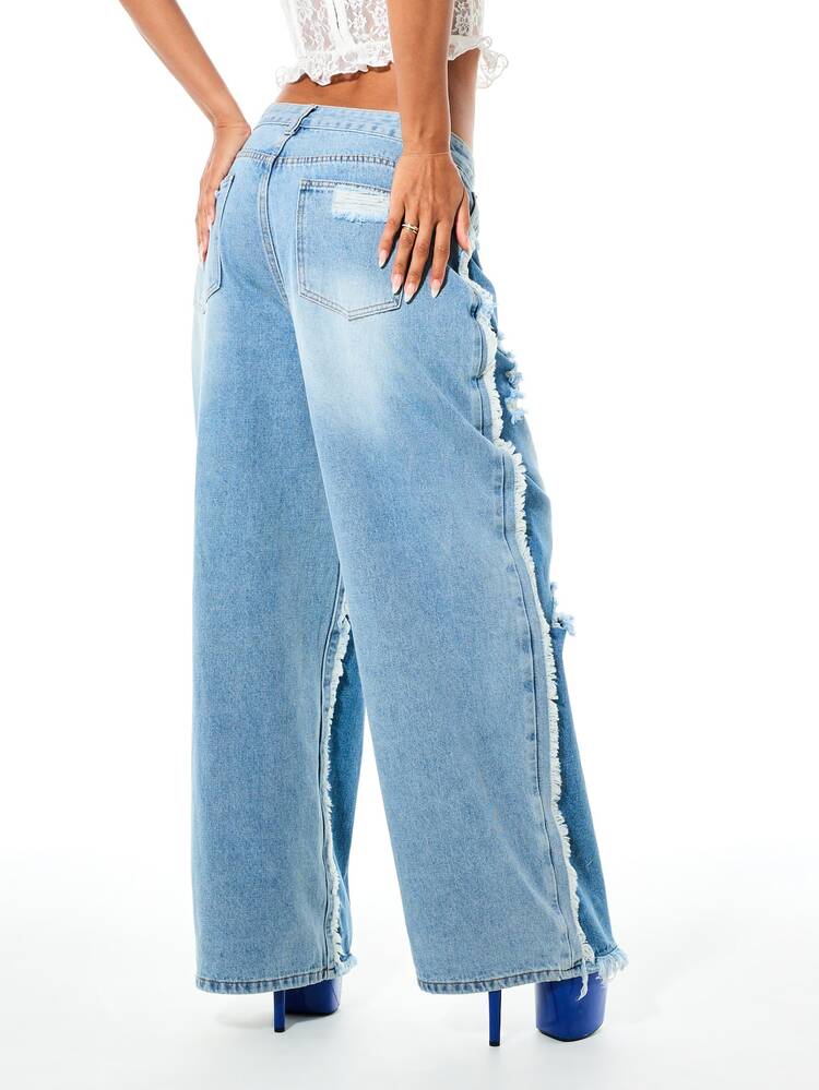 SUMWON WOMEN Distressed Baggy Wide Leg Jeans With Contrast Wash Frayed Seam Detail And Ripped Knee Design