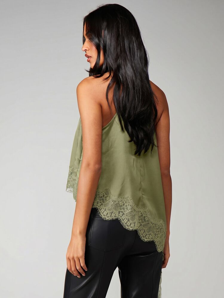 MISSGUIDED Women Tops