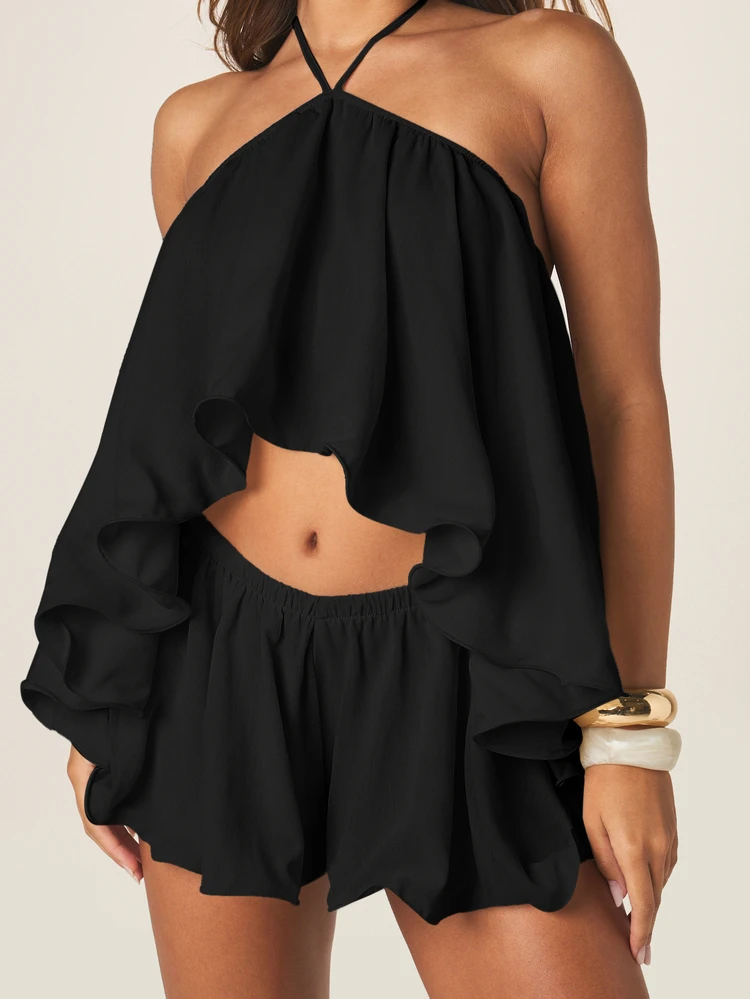 MISSGUIDED Halter Neck Ruffle Co-Ord Set With Flowy Crop Top And Elastic Waist Mini Shorts Summer Beach Vacation Outfit
