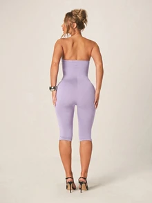MISSGUIDED Mono Capri Bandeau sin Tirantes Ajustado al Body de Una Pieza con Abertura Lateral en el Bajo, Unitardo para Fiesta de Verano - Morado - Ver 2