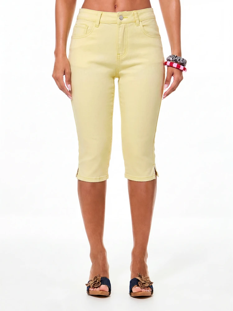 BABYPHAT Jeans Capri de Mezclilla Elástica con Bordado de Logotipo de Gato Icónico y Detalle de Abertura Lateral en el Bajo