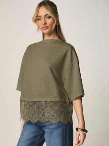 MISSGUIDED Kaos Box Oversized dengan Hiasan Renda, Potongan Boxy, Lengan Pendek, Hiasan Renda Bunga di Bagian Bawah, Gaya Kasual Chic untuk Musim Semi dan Musim Panas. - Hijau Tentara - View 4