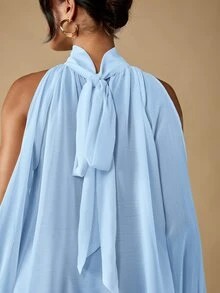 MISSGUIDED Halter Neck Flowy Chiffon Top With High-Low Hem Tie-Back Detail And Ruffle Cuffs - Baby Blue - View 5
