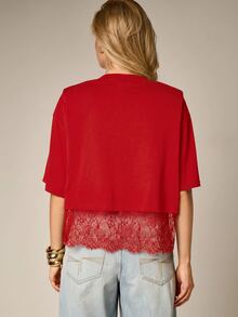 AiiRZ Lace Trim Crop T-Shirt With Shoulder Pads Floral Scallop Hem Boxy Oversized Top - Red - View 3