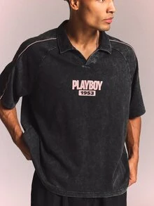 PLAYBOY X SUMWON 1953 方正版型酸洗波羅領襯衫，配有滾邊細節與胸前標誌印花，領口短袖夏季上衣 - 黑色 - 查看 1