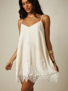 MISSGUIDED Linen Mini Slip Dress With Floral Lace Trim Hem V-Neck Spaghetti Strap Summer Boho Style - Apricot - View 5