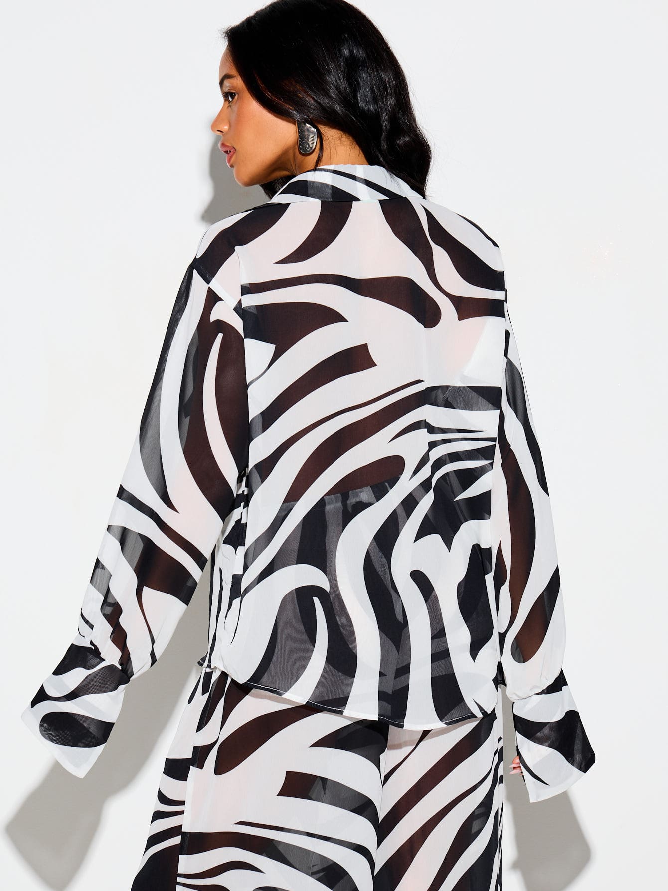 Women Blouses & Shirts