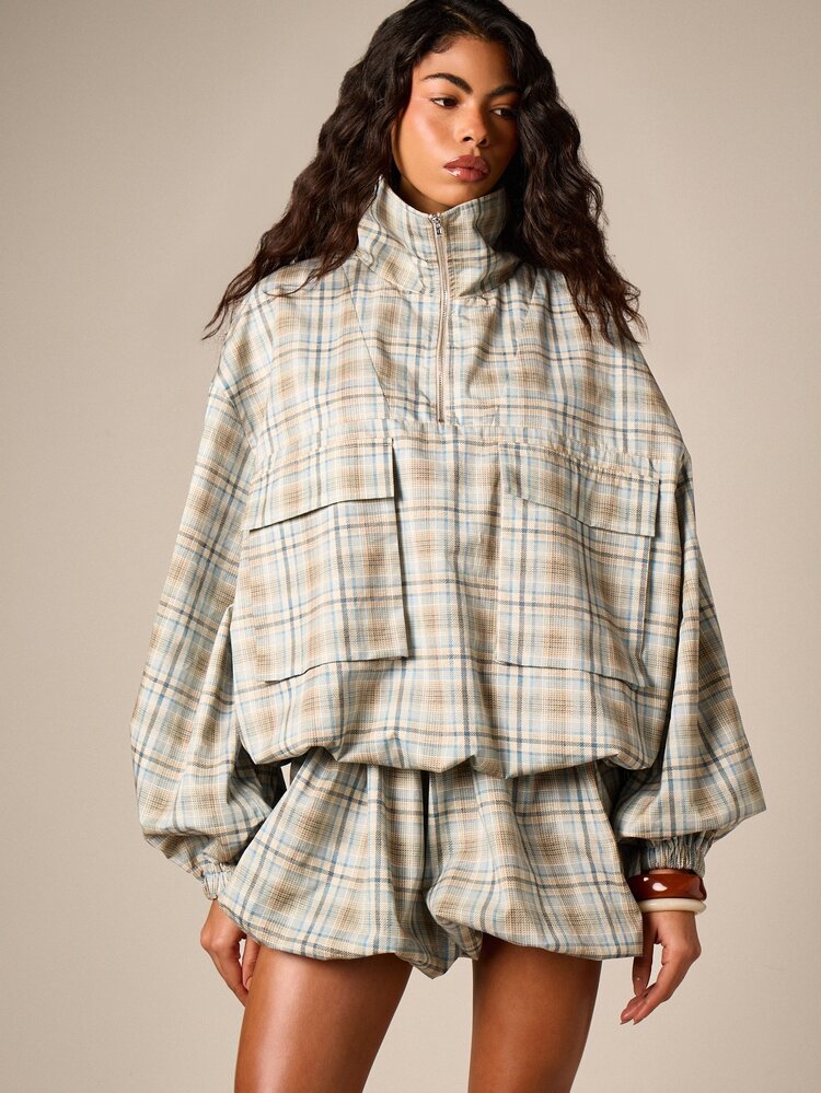 Plaid Bubble Hem Shorts With Cargo Pockets